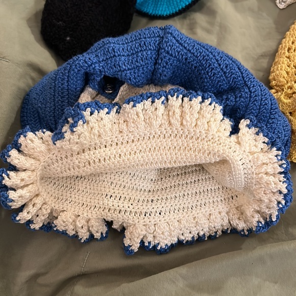 9 Handmade Barbie doll outfits - Picture 12 of 16